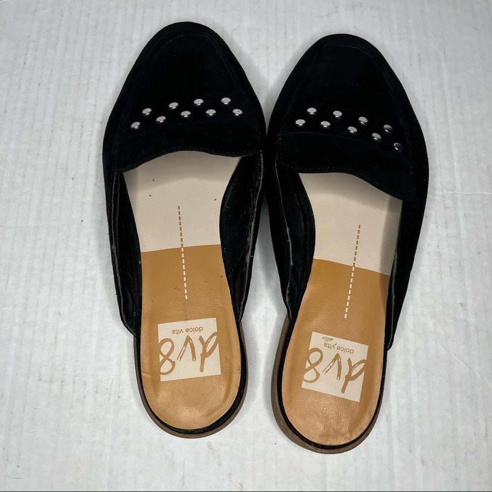 DV8 Dolce Vita Faux Suede Covered Toe Sandals with Silver Studs on Front SZ 8.5